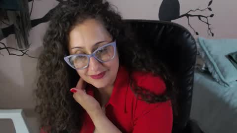 Snapshot of zoe_koller chatting on October 25, 2:52 am Zoe Koller online show from October 25, 2:52 am