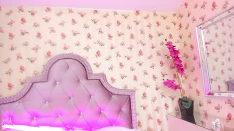 CAMILA online show from December 24, 8:44 am