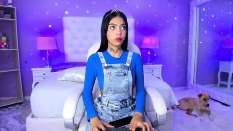 CAMILA online show from February 4, 7:40 am