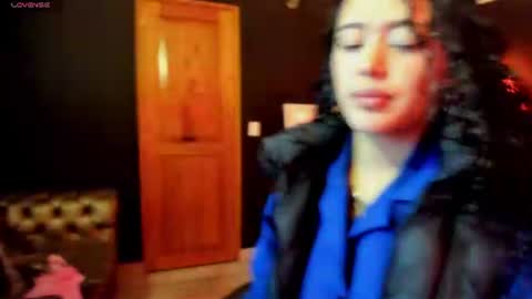 Snapshot of zoe_lara_34 chatting on July 12, 2:02 am zoe online show from July 12, 2:02 am