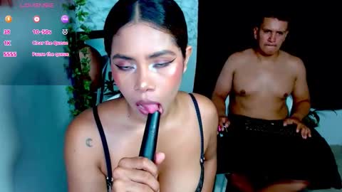 Snapshot of zoe_latin4 chatting on December 4, 9:56 pm zoe_latin4 online show from December 4, 9:56 pm