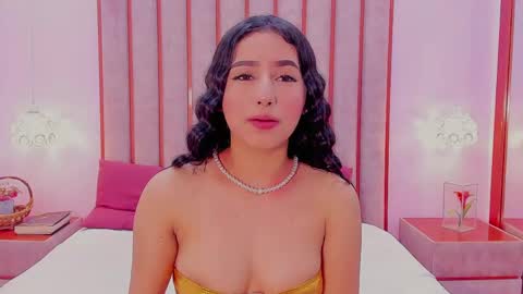 Zoe Monrow online show from May 16, 6:07 pm