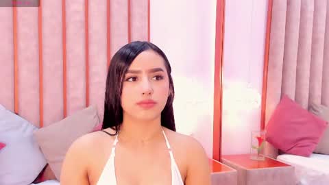 Snapshot of zoe_monrow chatting on July 11, 12:08 pm Zoe Monrow online show from July 11, 12:08 pm
