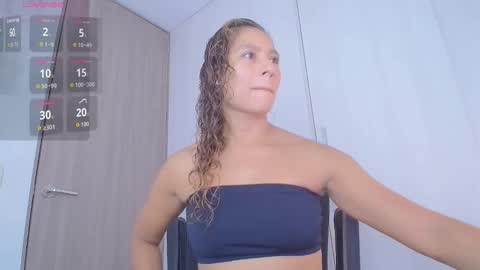 zoe online show from October 28, 8:55 pm