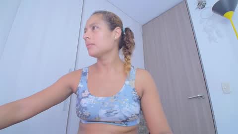 zoe online show from November 13, 8:52 pm