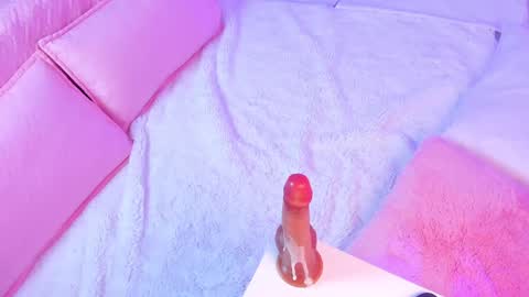 Snapshot of zoe_rivers chatting on January 28, 5:56 pm Zoe online show from January 28, 5:56 pm