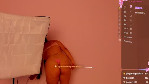 Snapshot of zoe_rivers chatting on February 6, 6:24 pm Zoe online show from February 6, 6:24 pm