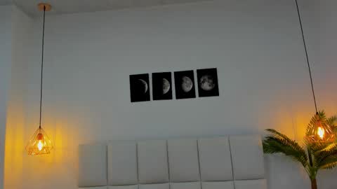 Snapshot of zoe_rivers chatting on November 3, 11:59 pm Zoe online show from November 3, 11:59 pm