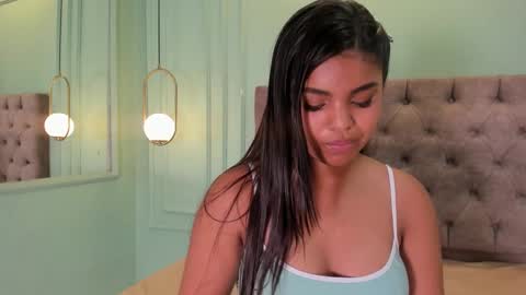 Zoe online show from February 1, 3:08 am