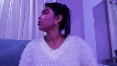 Zoe online show from September 28, 3:01 am