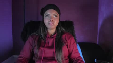 Zoe online show from December 17, 3:01 am