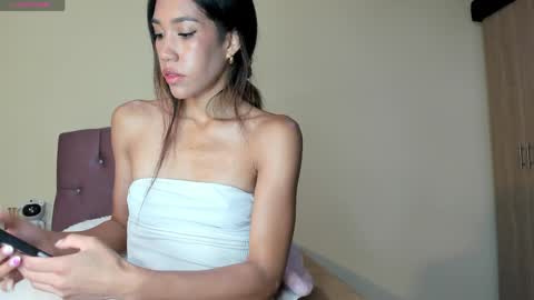 Zoe online show from April 2, 11:57 pm