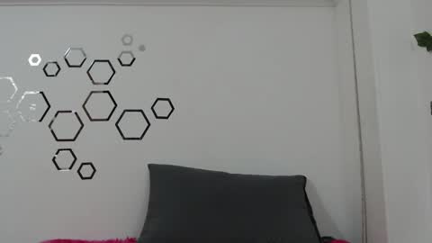 Carolina online show from November 7, 10:32 pm