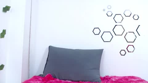 Carolina online show from November 8, 10:30 pm