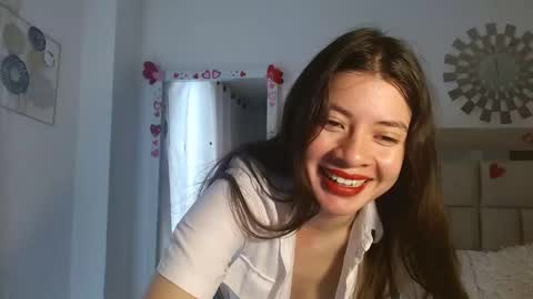 ZOE online show from March 8, 2:19 pm