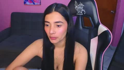 Snapshot of zoee_pamela99 chatting on April 22, 3:20 am pamela online show from April 22, 3:20 am
