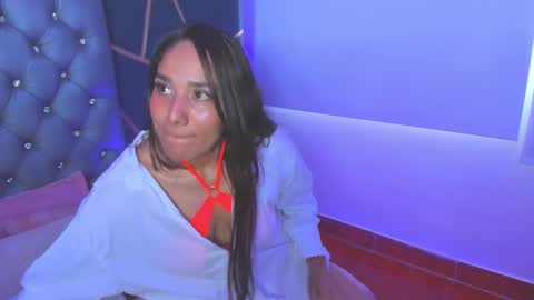 Snapshot of zoee_perez chatting on November 4, 8:08 pm zoee perez online show from November 4, 8:08 pm