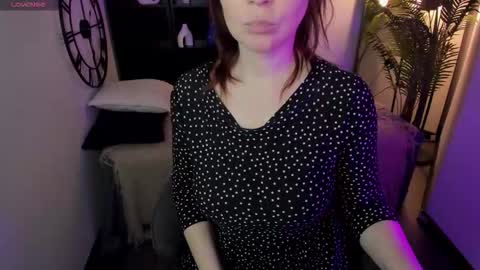 Zoe online show from November 20, 1:22 pm