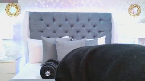 Zoe Krug online show from January 11, 3:33 am