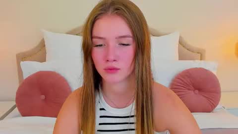 Snapshot of zoekwik chatting on November 12, 1:55 pm Zoe online show from November 12, 1:55 pm