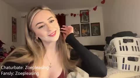 Snapshot of zoepleasing chatting on February 23, 1:58 am zoepleasing online show from February 23, 1:58 am