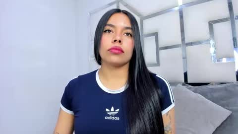 Snapshot of zoeswanx chatting on October 30, 12:17 pm ZoeSwam online show from October 30, 12:17 pm