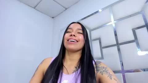 Snapshot of zoeswanx chatting on November 2, 12:40 pm ZoeSwam online show from November 2, 12:40 pm