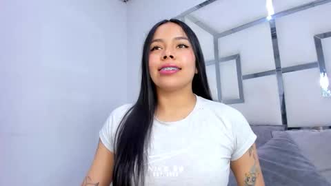 Snapshot of zoeswanx chatting on November 28, 12:08 pm ZoeSwam online show from November 28, 12:08 pm