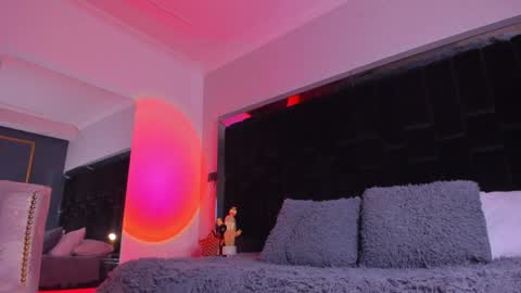 zoevidal_ online show from January 30, 11:55 am