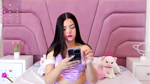 Snapshot of zoewillian chatting on January 8, 6:20 pm zoewillian online show from January 8, 6:20 pm