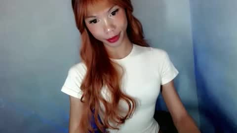 Snapshot of zoeygorgeous19 chatting on June 7, 8:45 pm zoey online show from June 7, 8:45 pm