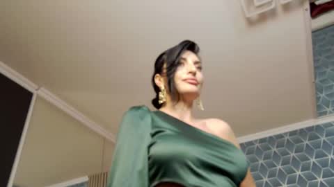 Snapshot of zoeylarkens chatting on February 17, 10:58 pm Zoey online show from February 17, 10:58 pm