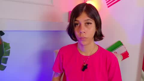 Snapshot of zoeypetit chatting on July 15, 11:59 am Zoey online show from July 15, 11:59 am