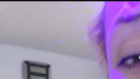 Snapshot of zoeyportland chatting on October 25, 10:48 pm Zoey Portland online show from October 25, 10:48 pm