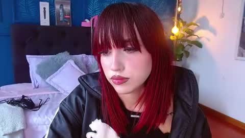 CALL ME    Z O H E T  online show from July 25, 2:58 pm