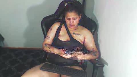 zol_gil03 online show from September 25, 5:38 pm