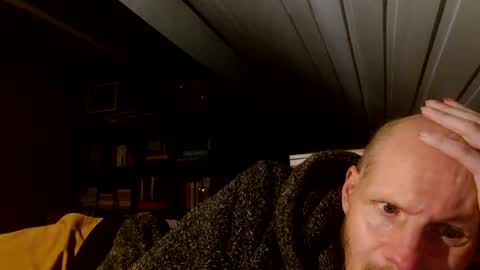 Snapshot of zolexthomas chatting on January 3, 5:10 pm zolexthomas online show from January 3, 5:10 pm