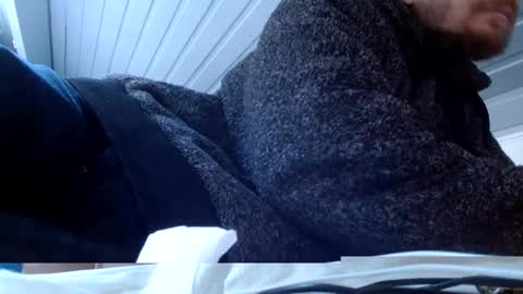 Snapshot of zolexthomas chatting on January 27, 3:39 pm zolexthomas online show from January 27, 3:39 pm