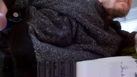 Snapshot of zolexthomas chatting on January 29, 2:53 pm zolexthomas online show from January 29, 2:53 pm