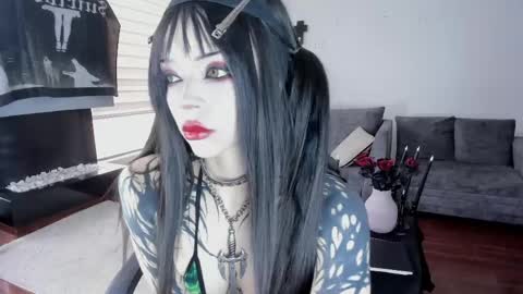 SOPHIE    online show from April 22, 7:15 pm