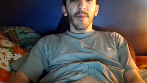 Snapshot of zommmmmmmmm chatting on March 31, 7:03 pm zom online show from March 31, 7:03 pm