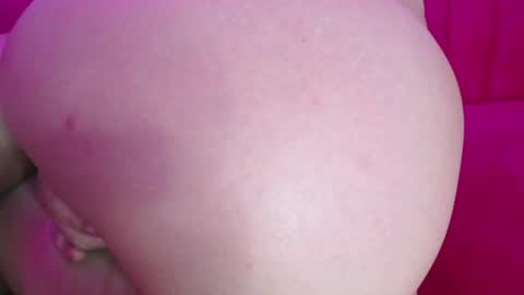 Zoe online show from April 11, 12:15 am