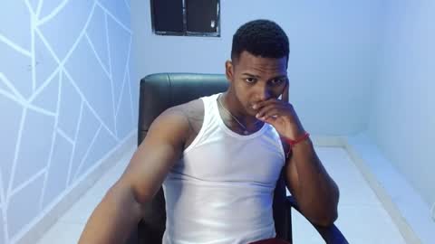 Zoriel online show from April 4, 11:51 am