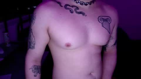 zorvello_83 online show from February 23, 10:51 pm