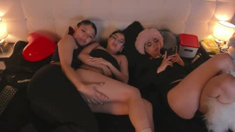 cintya kors online show from February 15, 5:51 am