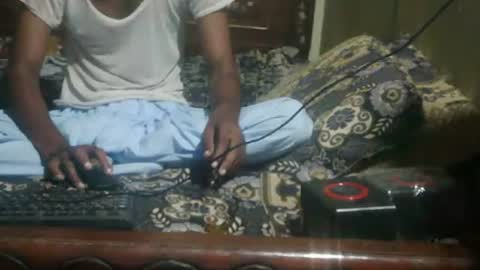 Snapshot of zoyakhan803 chatting on September 20, 1:17 am zoyakhan803 online show from September 20, 1:17 am