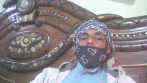 Snapshot of zoyakhan803 chatting on December 4, 12:09 am zoyakhan803 online show from December 4, 12:09 am