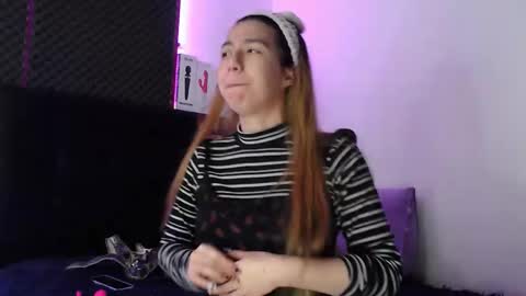 zpzphot online show from October 30, 8:42 pm