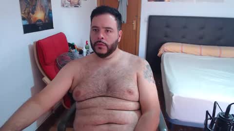 Snapshot of zuheyla26 chatting on September 12, 10:15 am Zuheyla online show from September 12, 10:15 am