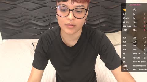 Suki online show from February 5, 9:50 pm